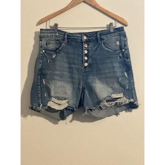 Judy Blue Women's Distressed Cut-Off Denim Shorts, Button Fly Medium Wash Sz 1X - Picture 1 of 14